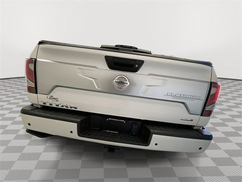 Certified 2021 Nissan Titan Platinum Reserve image 10