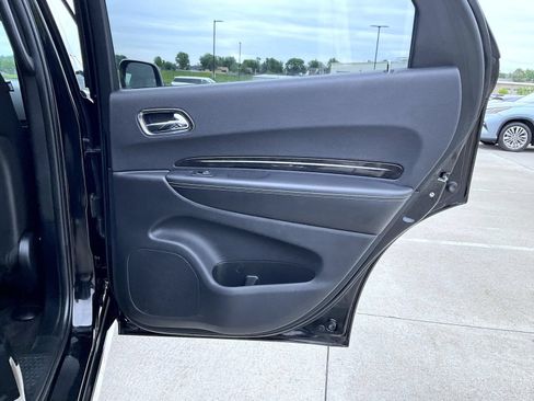 Used 2017 Dodge Durango Citadel w/ Premium Entertainment Group AWD/4WD image 23