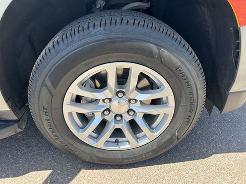 Used 2024 Chevrolet Tahoe LT AWD/4WD image 10