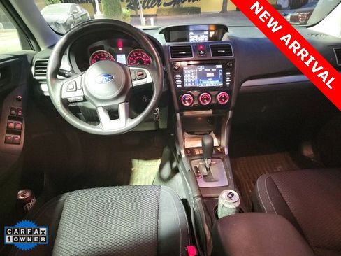 Used 2017 Subaru Forester 2.5i Premium w/ All-Weather Package image 11