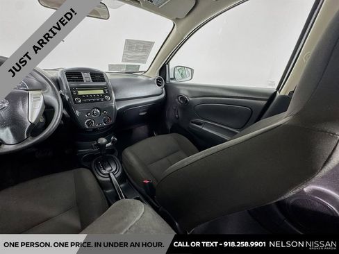 Used 2017 Nissan Versa S Plus FWD image 21