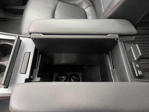 Used 2021 Toyota Sienna XSE w/ XSE Plus Package AWD/4WD image 31