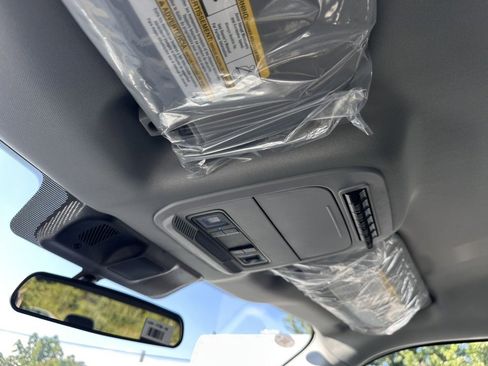 New 2025 Ford F250 XLT w/ FX4 Off-Road Package image 33