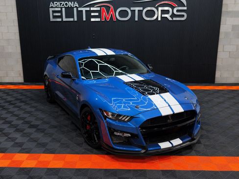 Used 2021 Ford Mustang Shelby GT500 w/ Technology Package RWD image 4