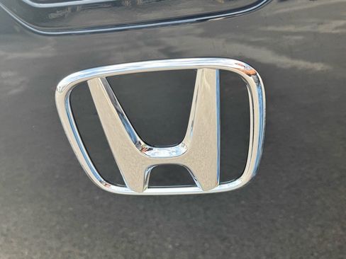 Used 2022 Honda Ridgeline Black Edition image 8