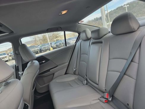 Used 2014 Honda Accord EX-L image 11