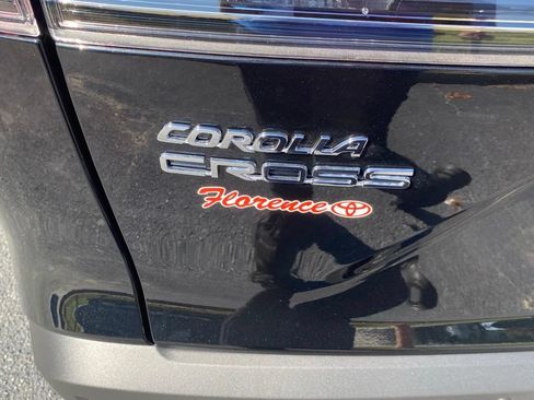 Used 2026 Toyota Corolla Cross XLE w/ Convenience Package FWD image 14