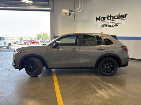 New 2025 Honda HR-V Sport image 8