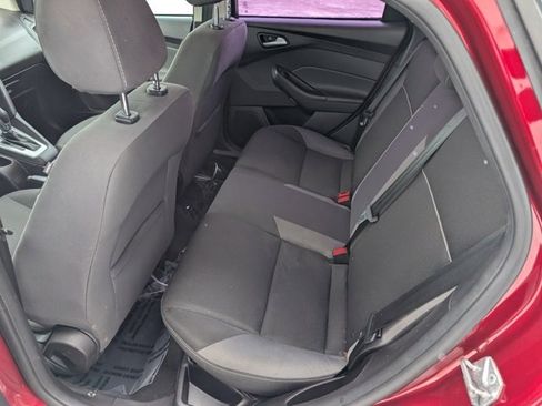 Used 2014 Ford Focus SE image 17