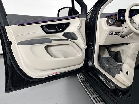 Certified 2023 Mercedes-Benz EQS 450+ 4MATIC SUV image 21