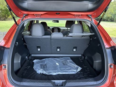 Used 2025 Subaru Crosstrek 2.0i Premium image 26