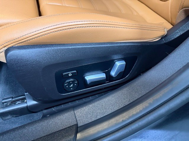 Used 2021 BMW 330e xDrive w/ M Sport Package AWD/4WD image 22