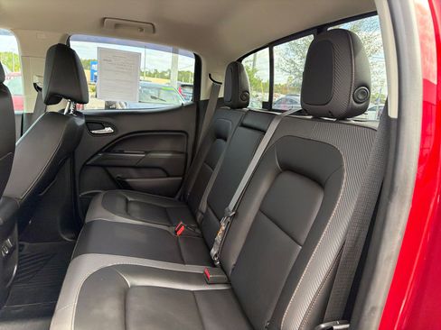 Used 2022 GMC Canyon AT4 w/ Driver Alert Package AWD/4WD image 21