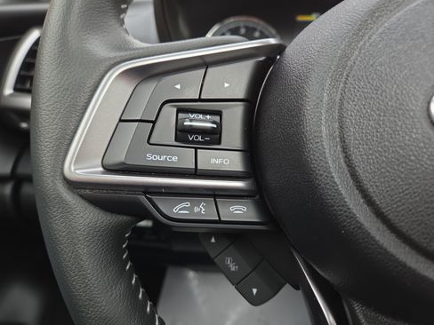 Used 2023 Subaru Forester Touring image 18