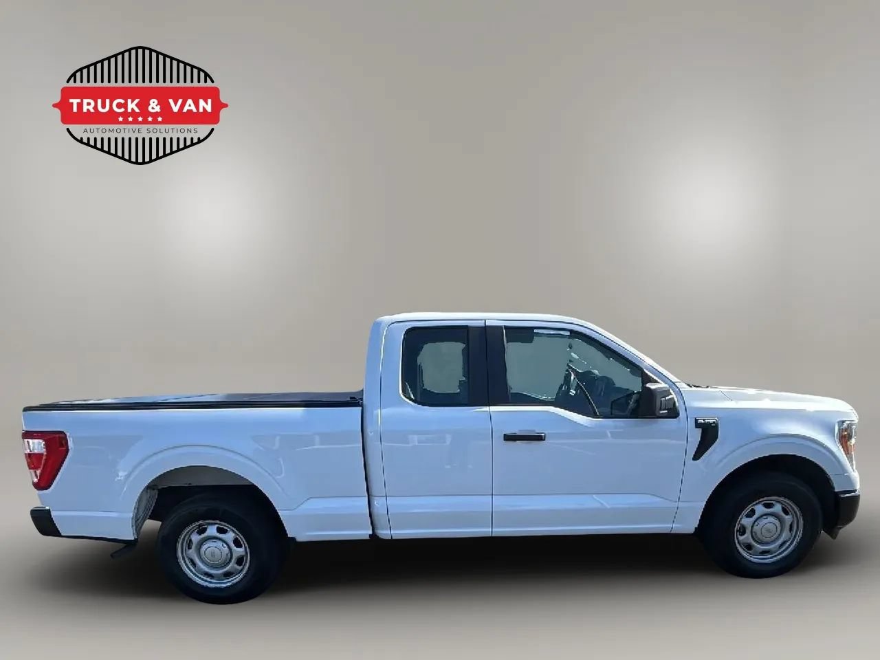 Used 2021 Ford F150 XL w/ Equipment Group 101A High RWD image 3