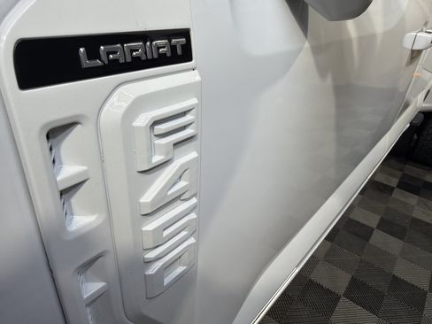 Used 2024 Ford F450 Lariat w/ Chrome Package AWD/4WD image 32