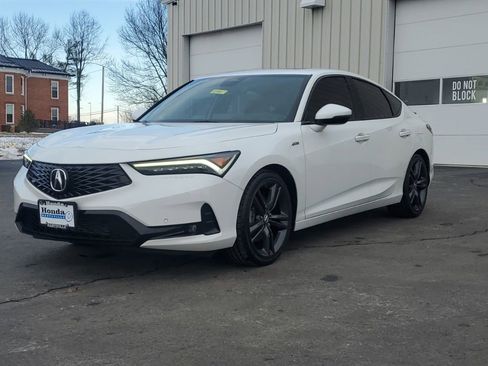 Used 2023 Acura Integra A-Spec image 3