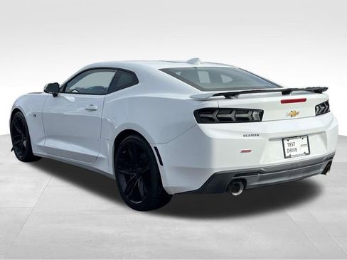Used 2017 Chevrolet Camaro SS image 5
