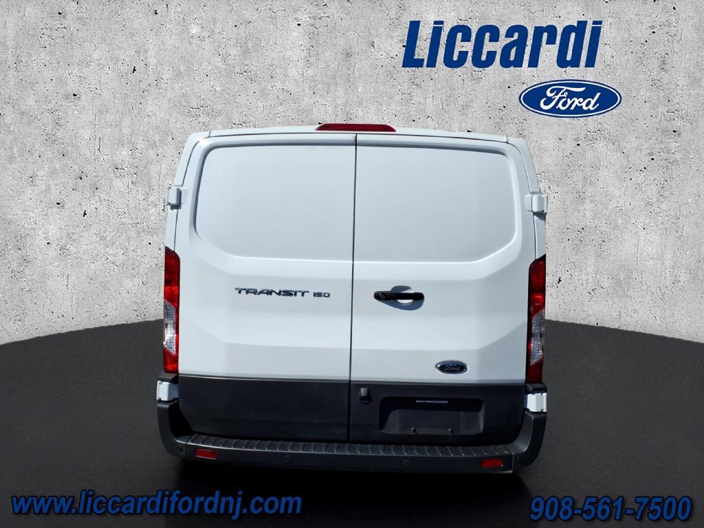Used 2023 Ford Transit 150 Low Roof AWD image 4