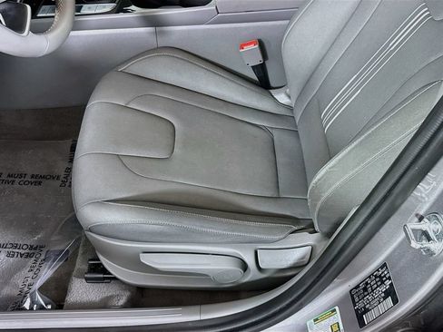 Used 2024 Hyundai Elantra SEL w/ Convenience Package FWD image 26
