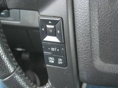 Used 2014 Ford F150 XLT w/ XLT Chrome Package AWD/4WD image 25