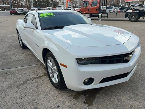 Used 2013 Chevrolet Camaro LT image 2