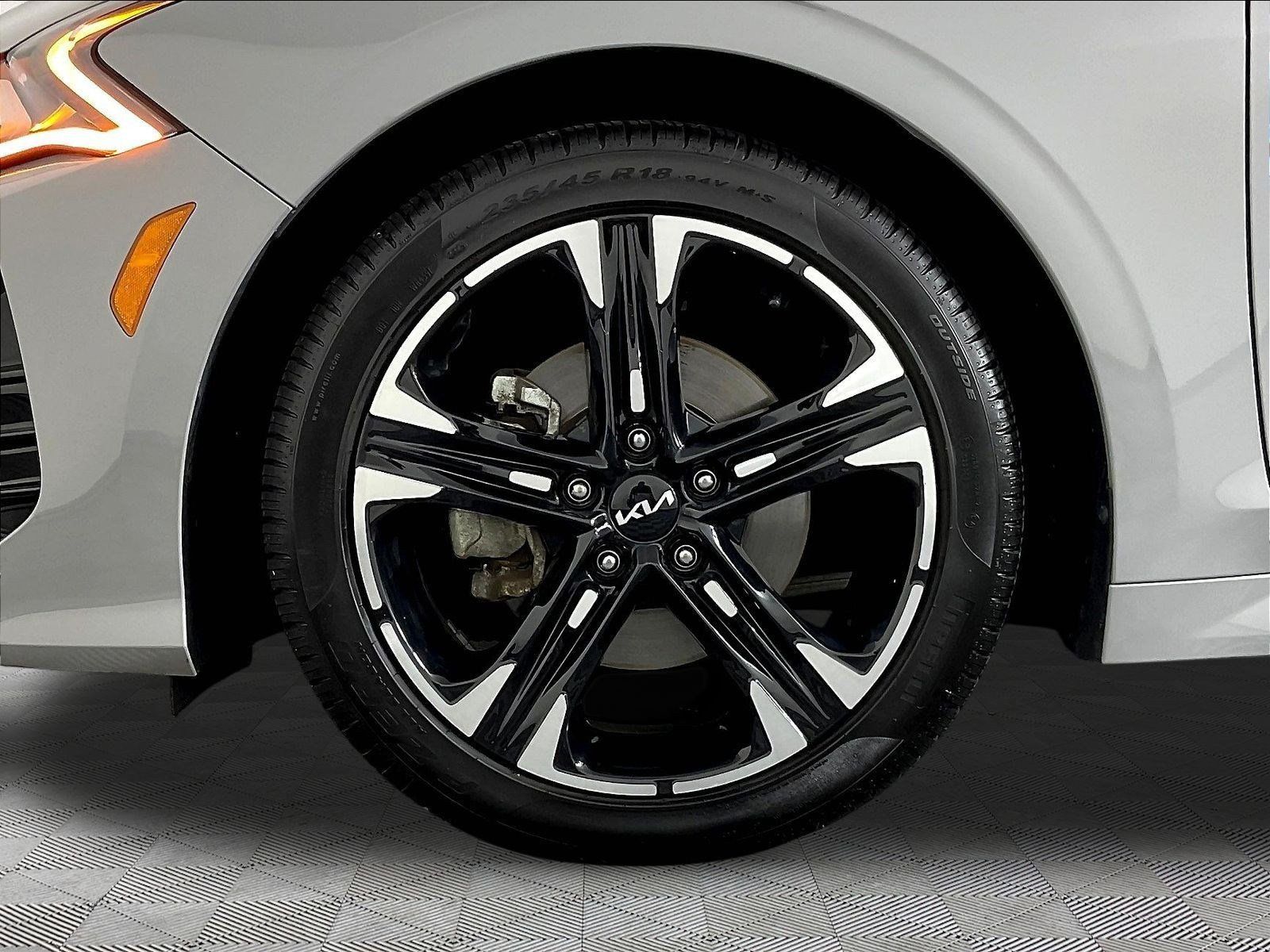 Used 2023 Kia K5 GT-Line AWD/4WD image 34