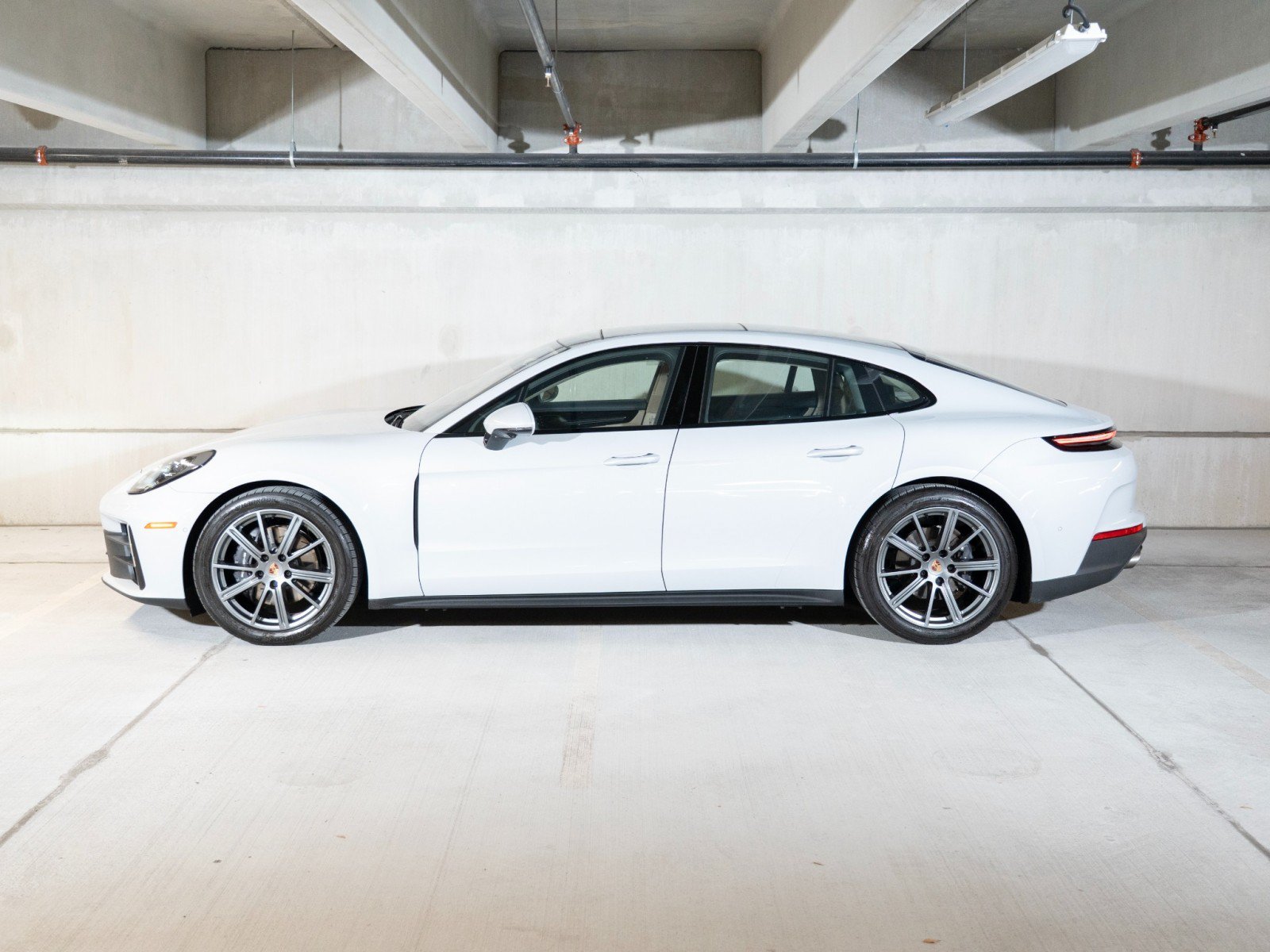 Certified 2026 Porsche Panamera RWD image 2