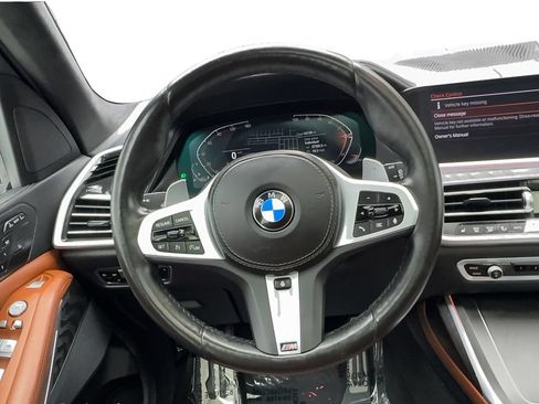 Used 2022 BMW X7 xDrive40i w/ M Sport Package AWD/4WD image 43
