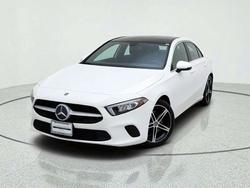 Used 2020 Mercedes-Benz A 220 image 2