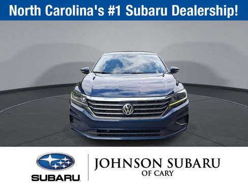 Used 2021 Volkswagen Passat 2.0T SE FWD image 31