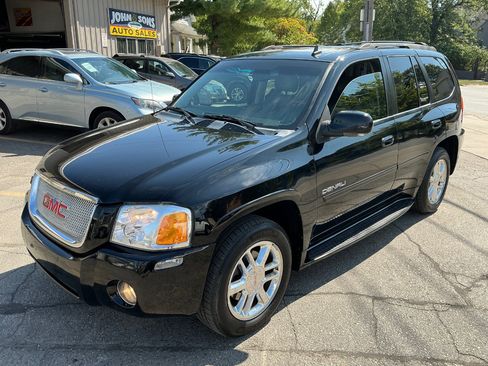 Used 2007 GMC Envoy Denali image 7