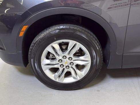 Used 2021 Chevrolet Blazer LT FWD image 25
