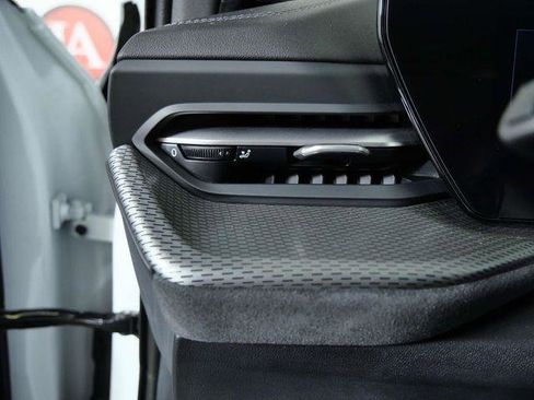 New 2025 Audi SQ5 Premium Plus image 27