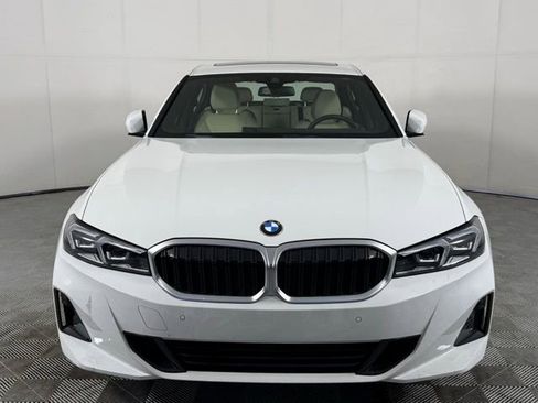 Used 2023 BMW 330i Sedan w/ Premium Package image 5