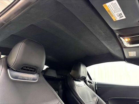 Used 2022 Mercedes-Benz SL 63 AMG 4MATIC image 25