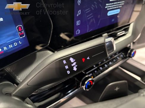 New 2026 Chevrolet Equinox LT w/ Convenience Package II image 24