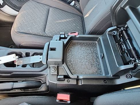 Certified 2024 Jeep Gladiator Mojave w/ Technology Group image 36