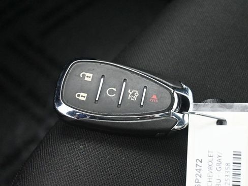 Used 2023 Chevrolet Malibu LT image 30