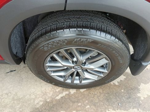Used 2026 Nissan Rogue S FWD image 22