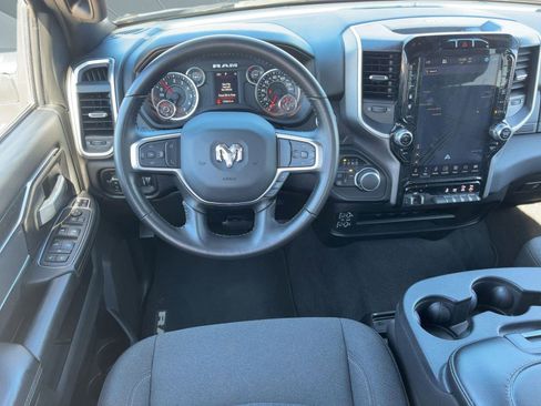 Used 2024 RAM 2500 Big Horn w/ Sport Appearance Package image 27