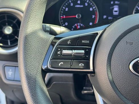 Certified 2021 Kia Forte LXS FWD image 27