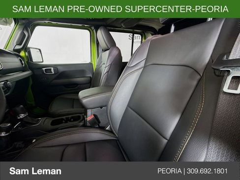 Used 2025 Jeep Gladiator Sport AWD/4WD image 20