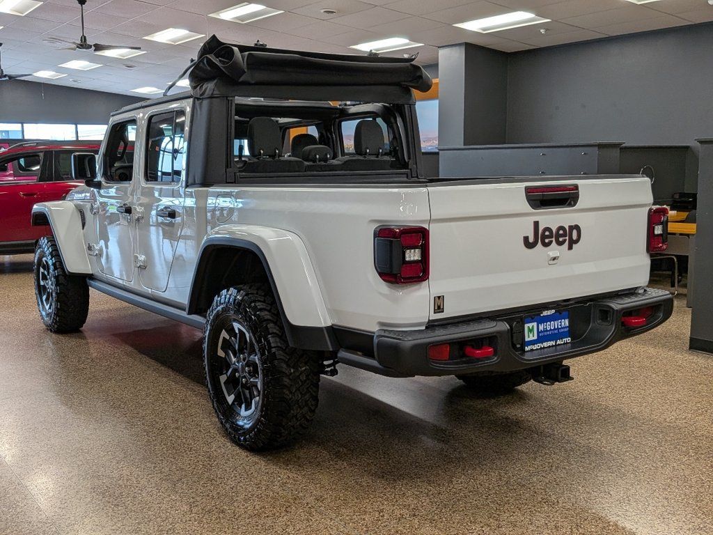 New 2026 Jeep Gladiator Rubicon AWD/4WD image 2