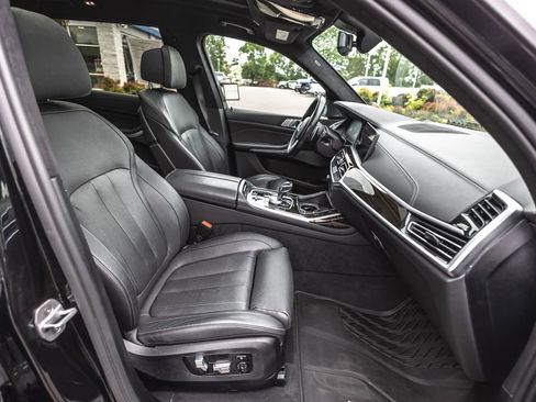 Used 2021 BMW X7 M50i w/ Executive Package AWD/4WD image 35