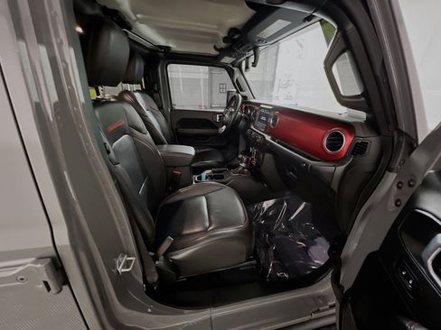Used 2022 Jeep Gladiator Rubicon w/ LED Lighting Group image 31