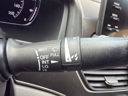 Used 2020 Honda Accord Hybrid image 13