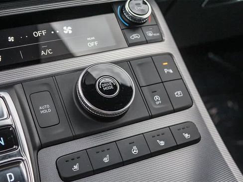 Used 2023 Hyundai Palisade Calligraphy image 34