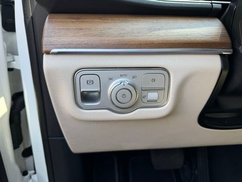 Certified 2024 Mercedes-Benz GLE 350 4MATIC image 22