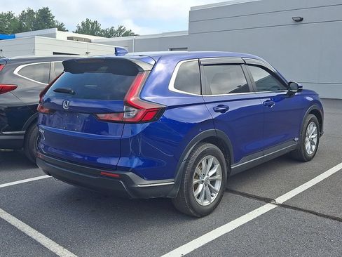 Used 2025 Honda CR-V EX image 6